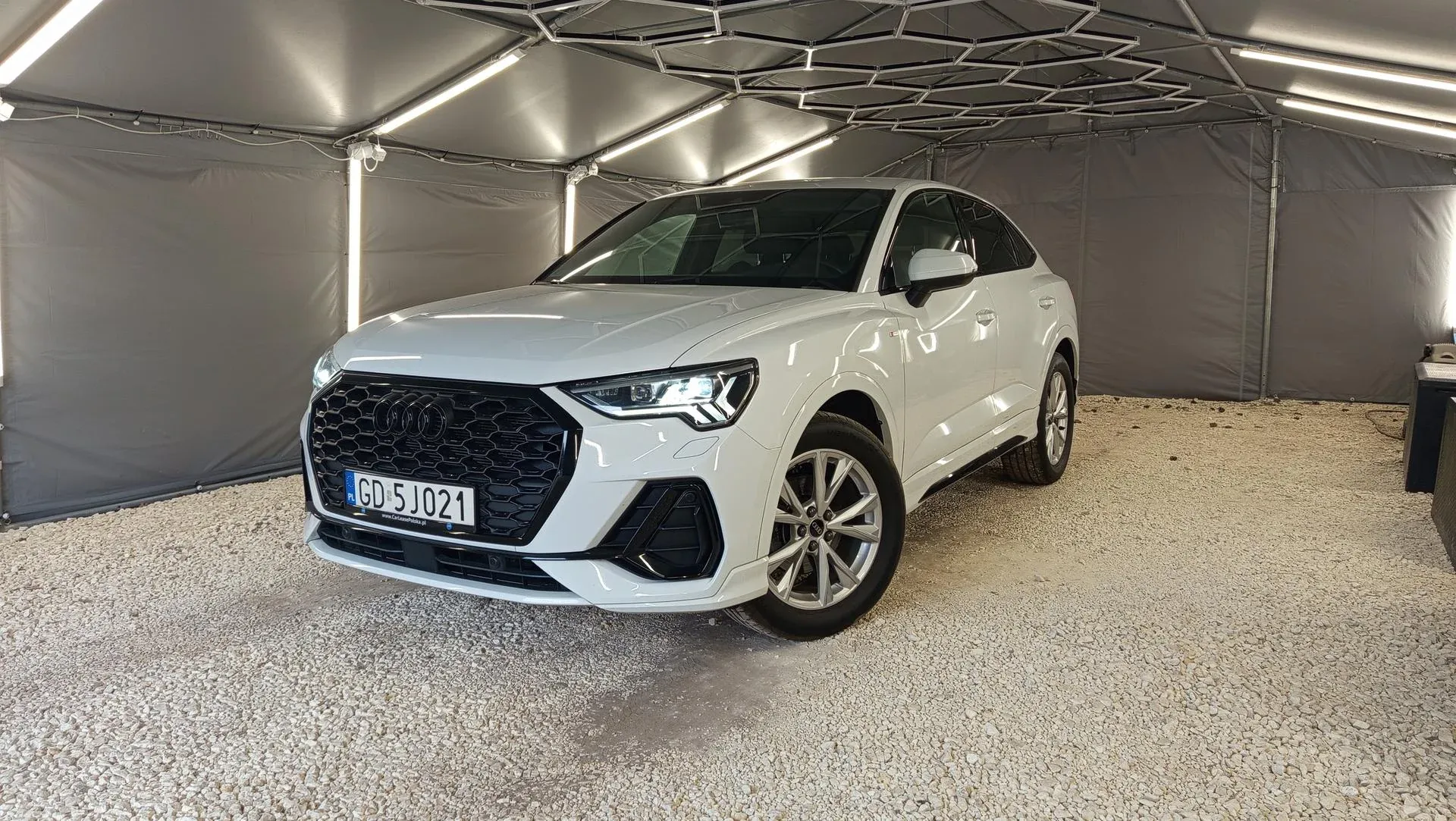 Audi_Q3 Sportback_16935.webp
